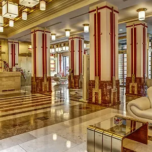 4* فندق Majestic Plaza