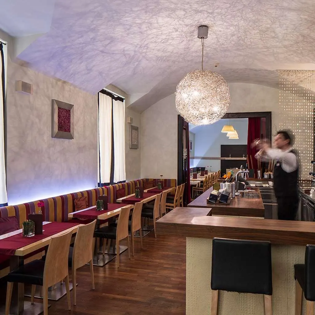 *****  Falkensteiner Boutique Hotel Praga República Checa