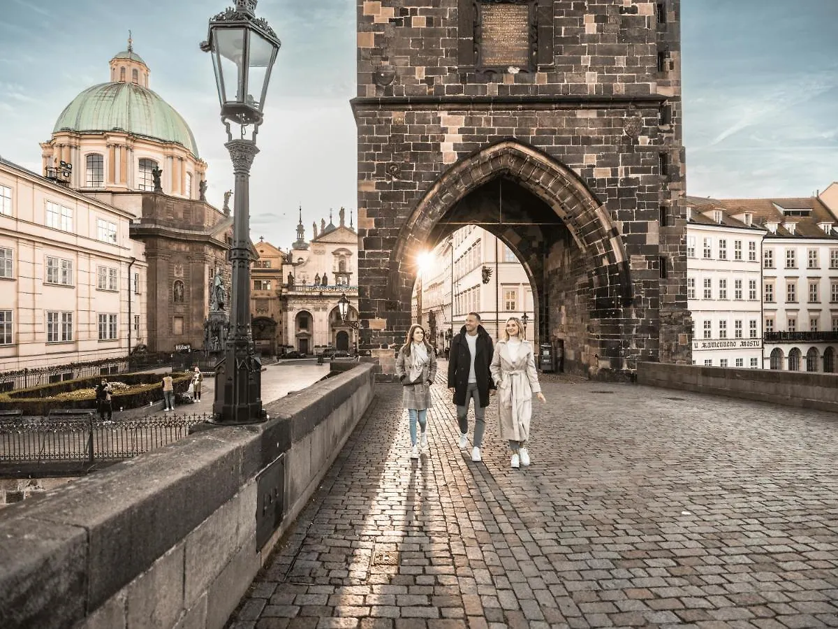 Falkensteiner Boutique Hotel Praga 5*,