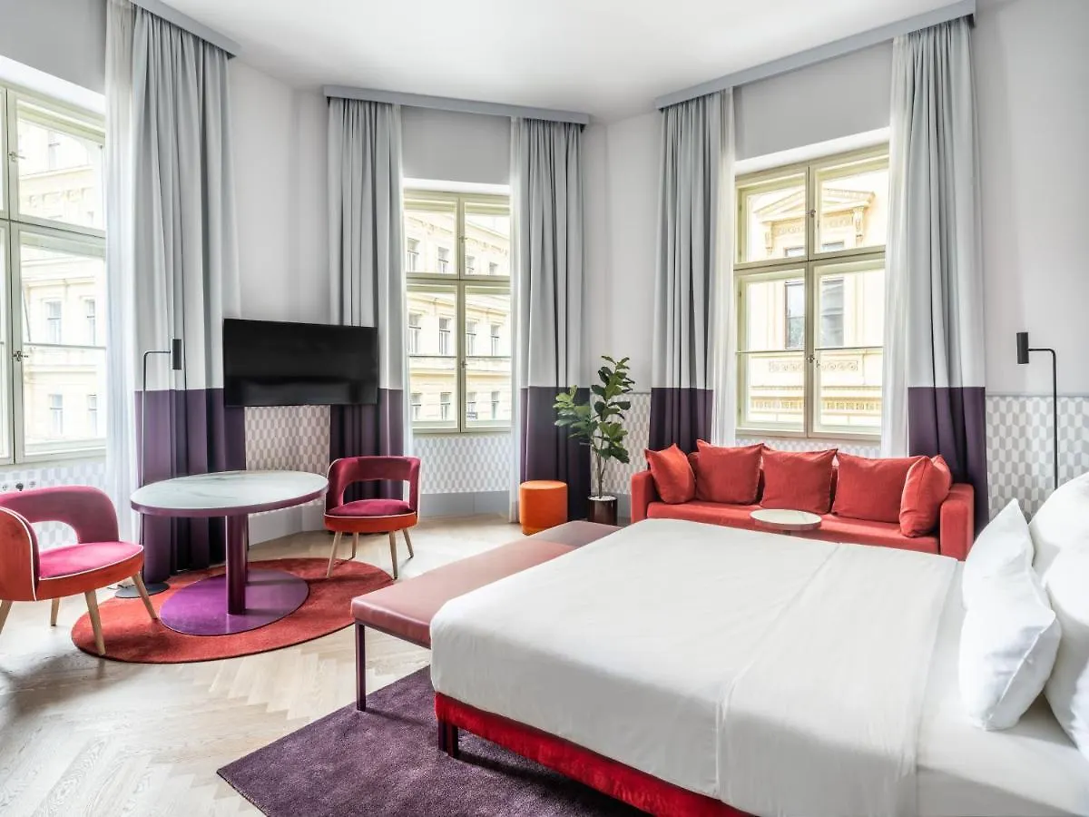 Falkensteiner Boutique Hotel Prag 5*,