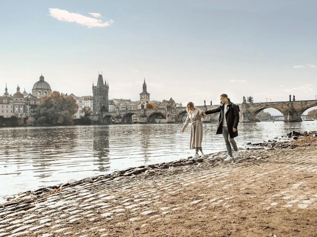 Falkensteiner Boutique Hotel براغ