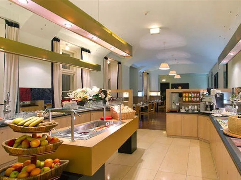 Falkensteiner Boutique Hotel Praga República Checa